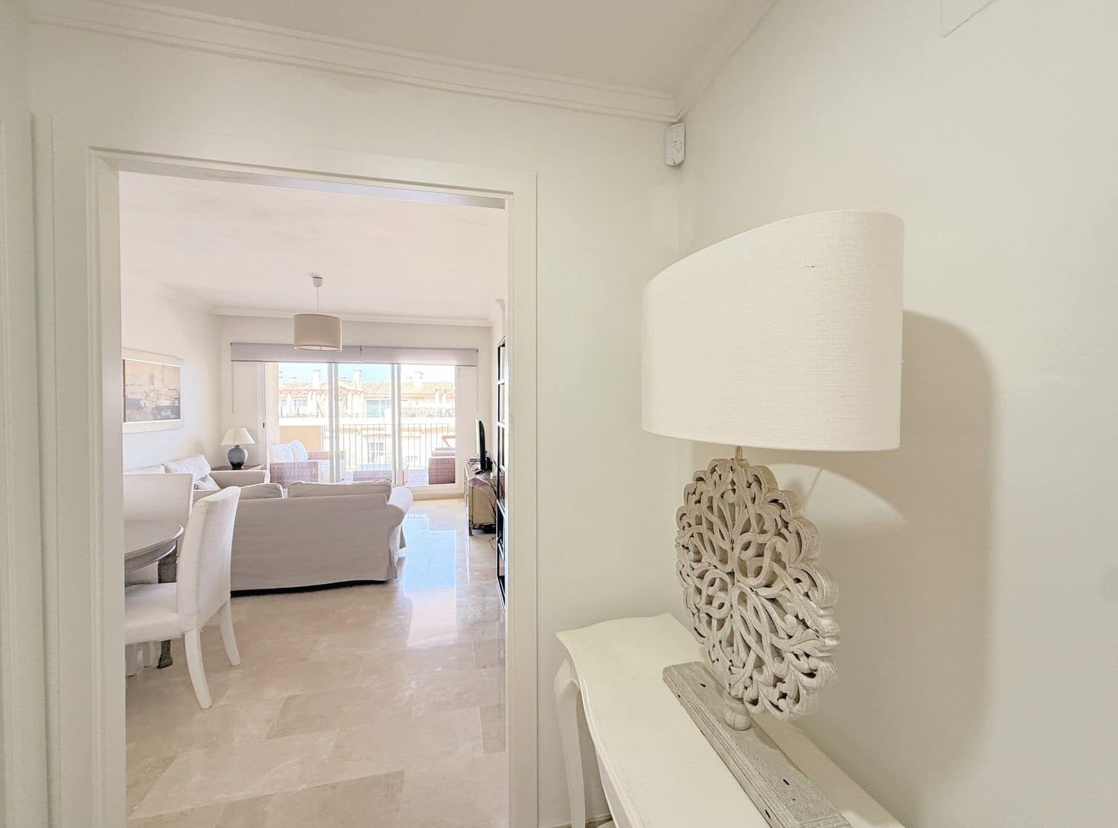 2 soverom Leilighet til salgs i La Duquesa / Puerto de la Duquesa med svømmebasseng garasje - € 245 000 (Ref: 9282901)