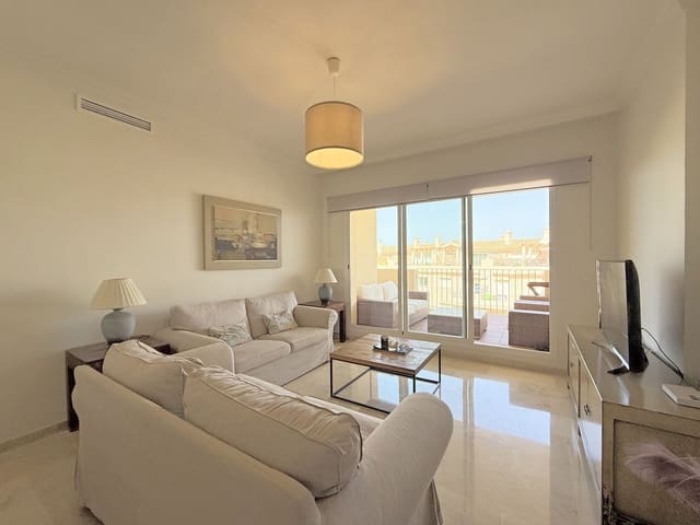2 bedroom Apartment for sale in La Duquesa / Puerto de la Duquesa, Manilva with pool garage - € 245,000 (Ref: 9282901)