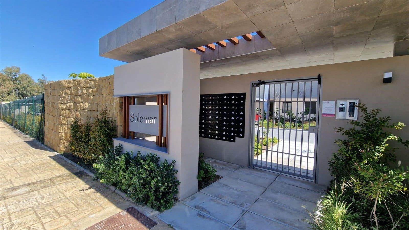 3 bedroom Apartment for sale in Casares with pool - € 435,000 (Ref: 9287158)