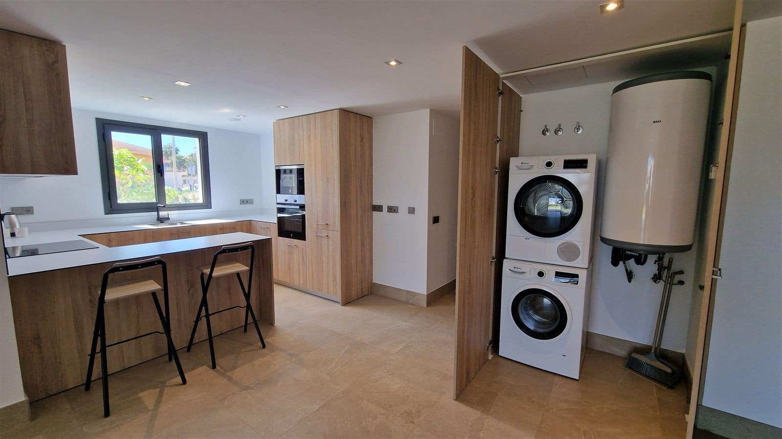 3 bedroom Apartment for sale in Casares with pool - € 435,000 (Ref: 9287158)