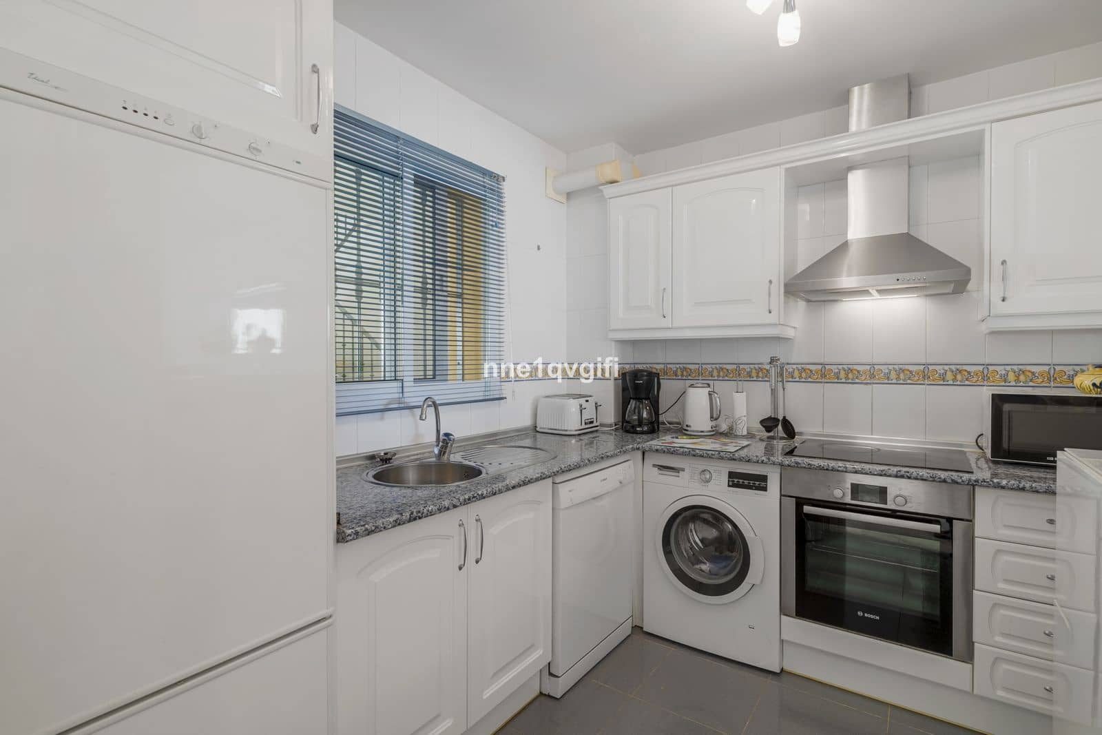 2 sypialnia Apartament na sprzedaż w Calahonda z basenem - 289 950 € (Ref: 9345560)