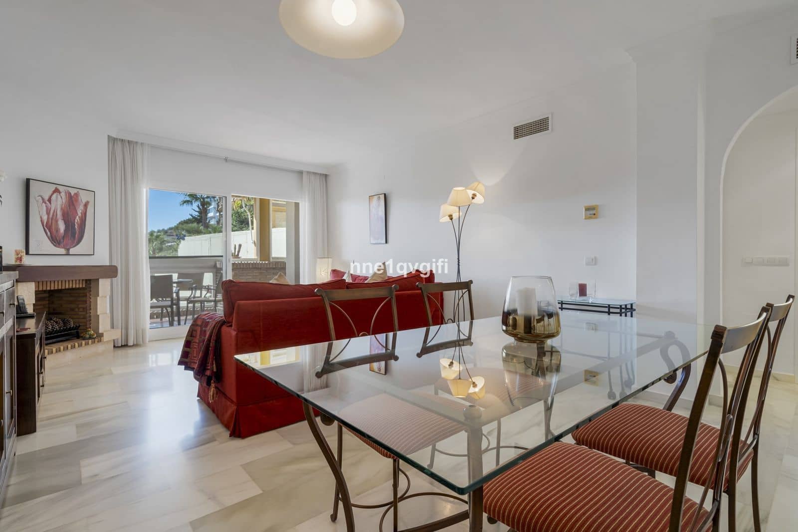 2 sypialnia Apartament na sprzedaż w Calahonda z basenem - 289 950 € (Ref: 9345560)