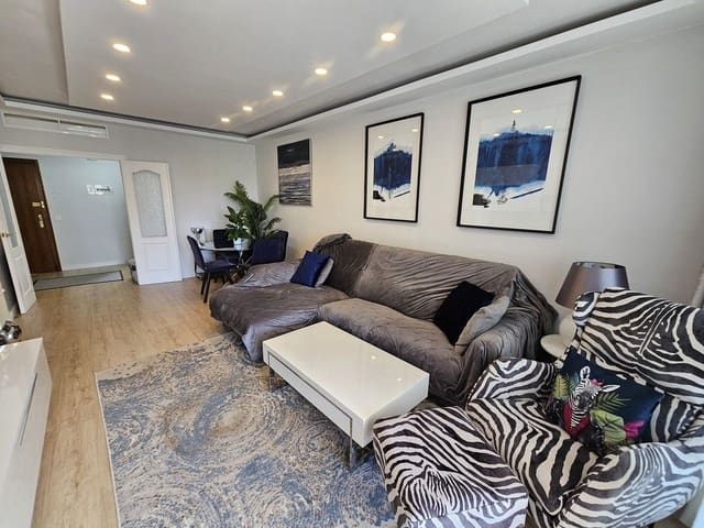 2 sypialnia Apartament na sprzedaż w El Paraiso, Estepona z basenem garażem - 329 000 € (Ref: 9431913)