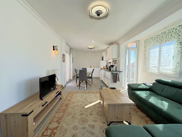 3 slaapkamer Huis te koop in La Duquesa / Puerto de la Duquesa, Manilva met garage - € 425.000 (Ref: 9441514)