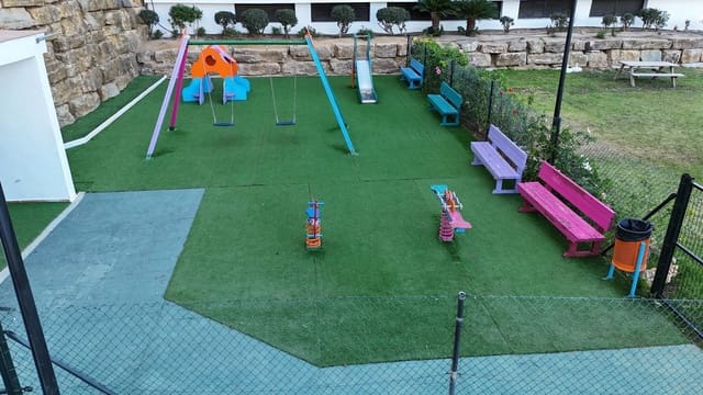 3 camera da letto Attico in vendita in Manilva con piscina - 365.000 € (Rif: 9441571)