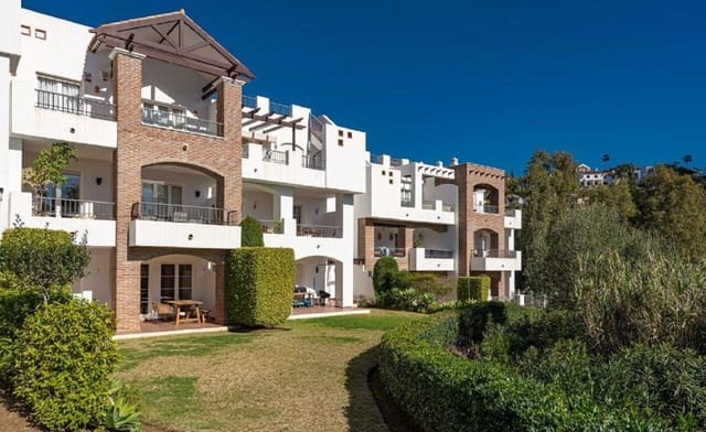 2 bedroom Apartment for sale in Los Arqueros, Benahavís with pool garage - € 430,000 (Ref: 9444581)