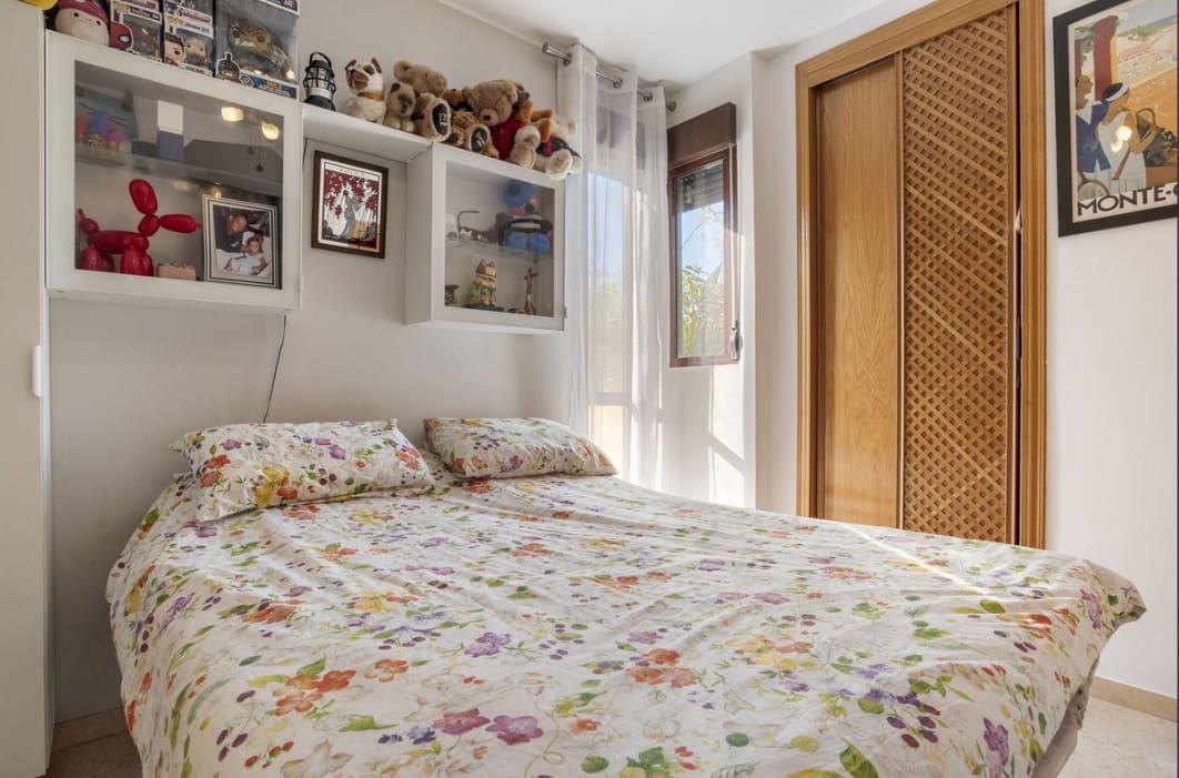 2 soverom Leilighet til salgs i Costalita med svømmebasseng garasje - € 475 000 (Ref: 9444691)