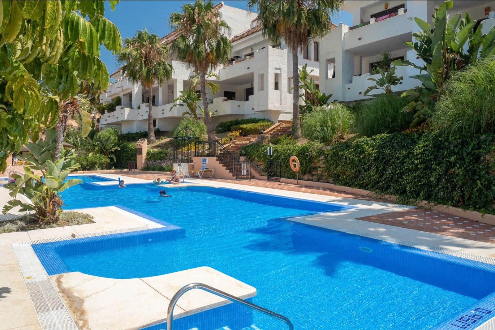 2 camera da letto Attico in vendita in La Duquesa / Puerto de la Duquesa con piscina garage - 269.000 € (Rif: 9449076)