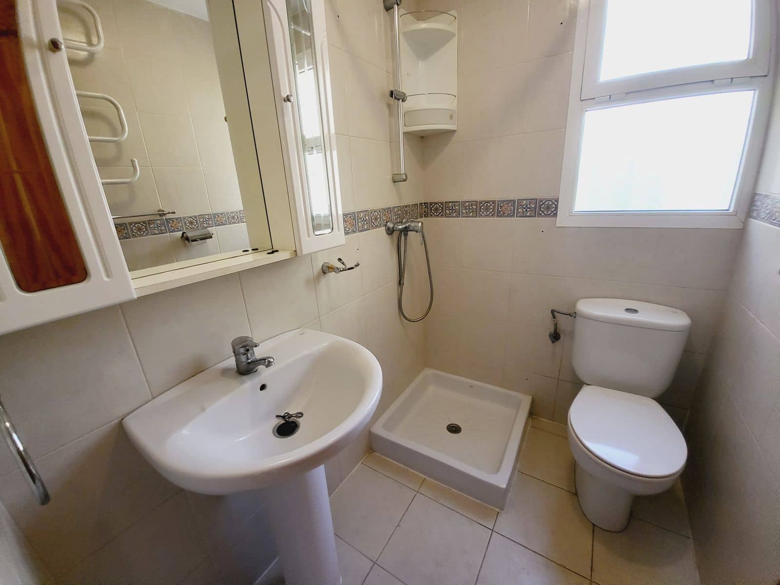 2 bedroom Apartment for sale in El Faro with pool - € 249,000 (Ref: 9449216)