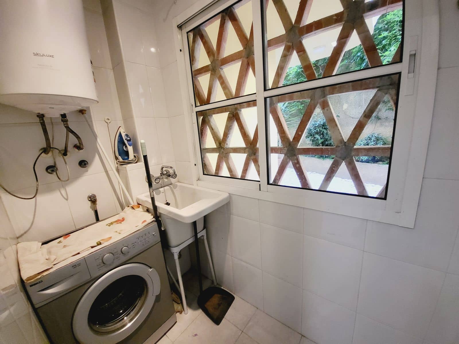 2 bedroom Apartment for sale in El Faro with pool - € 249,000 (Ref: 9449216)