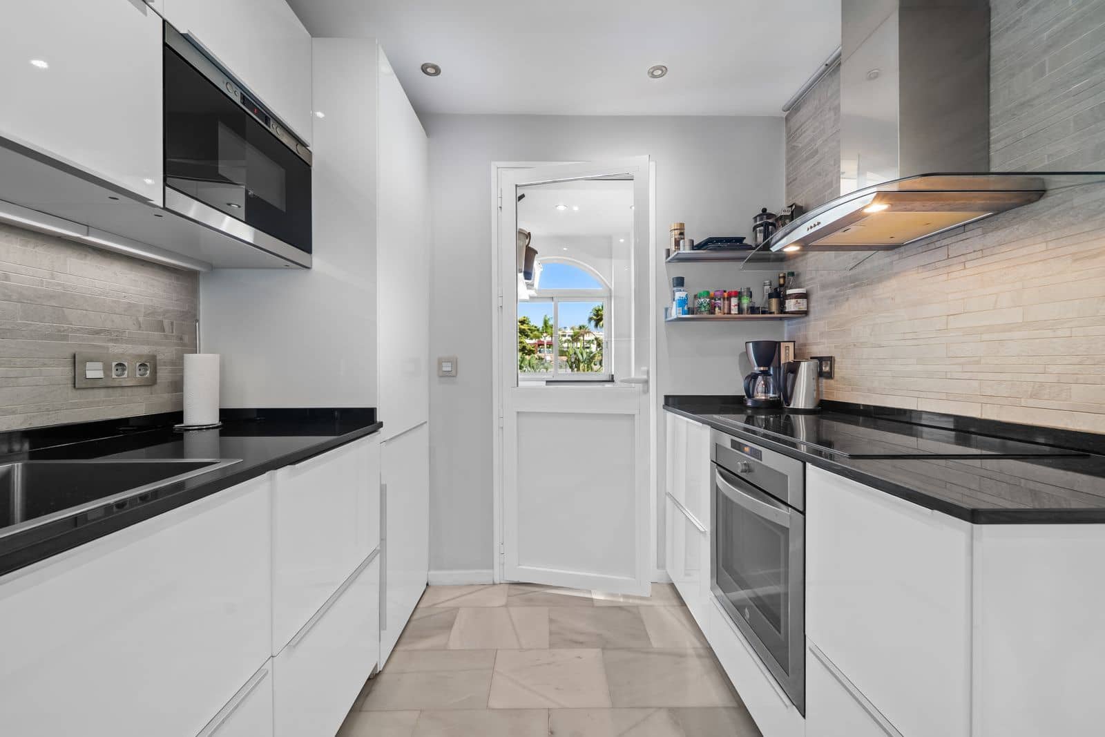 3 sypialnia Apartament na sprzedaż w Puerto de la Torre z basenem - 550 000 € (Ref: 9449243)