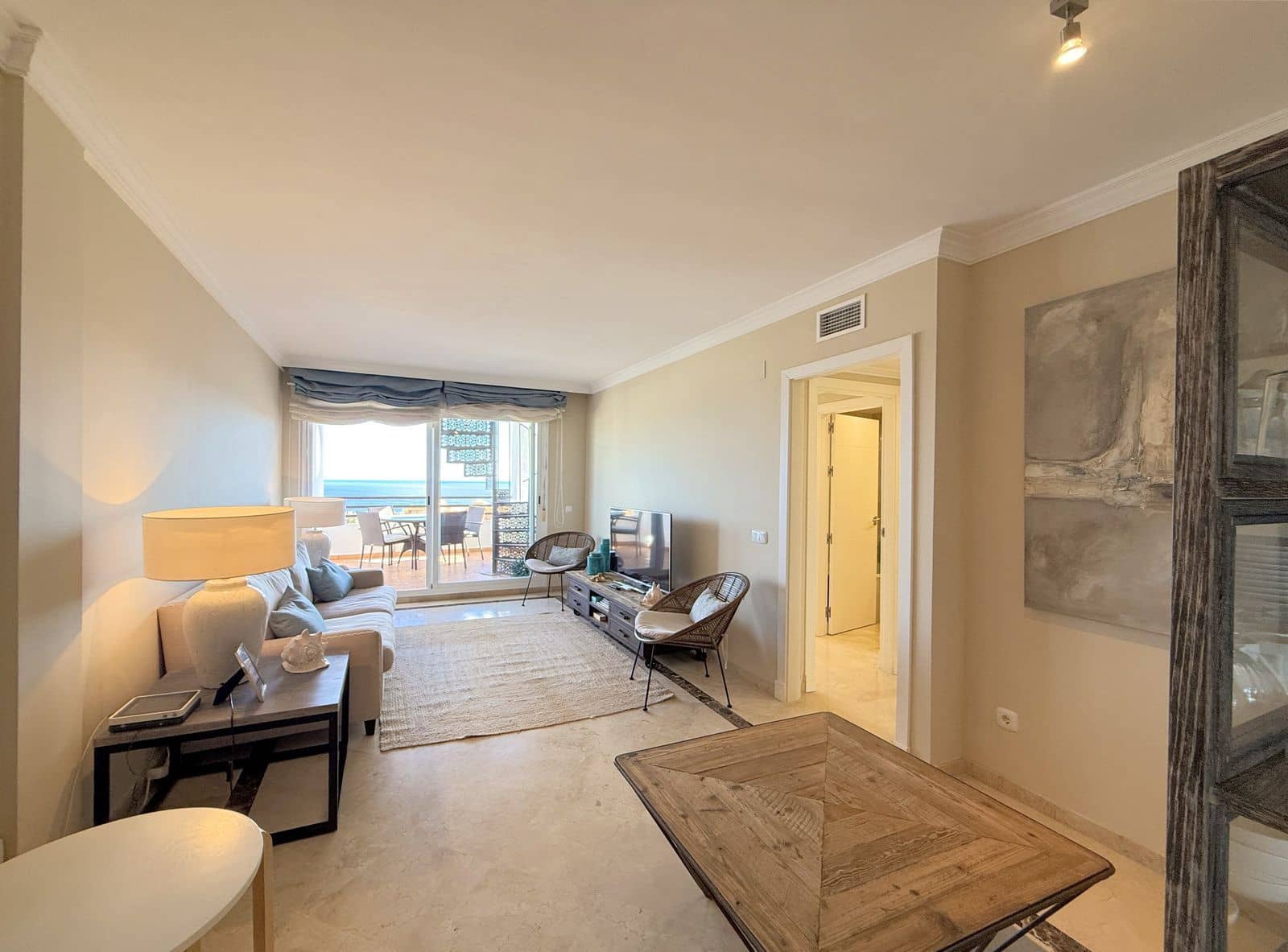 2 sypialnia Penthouse na sprzedaż w La Duquesa / Puerto de la Duquesa z basenem garażem - 315 000 € (Ref: 9449257)