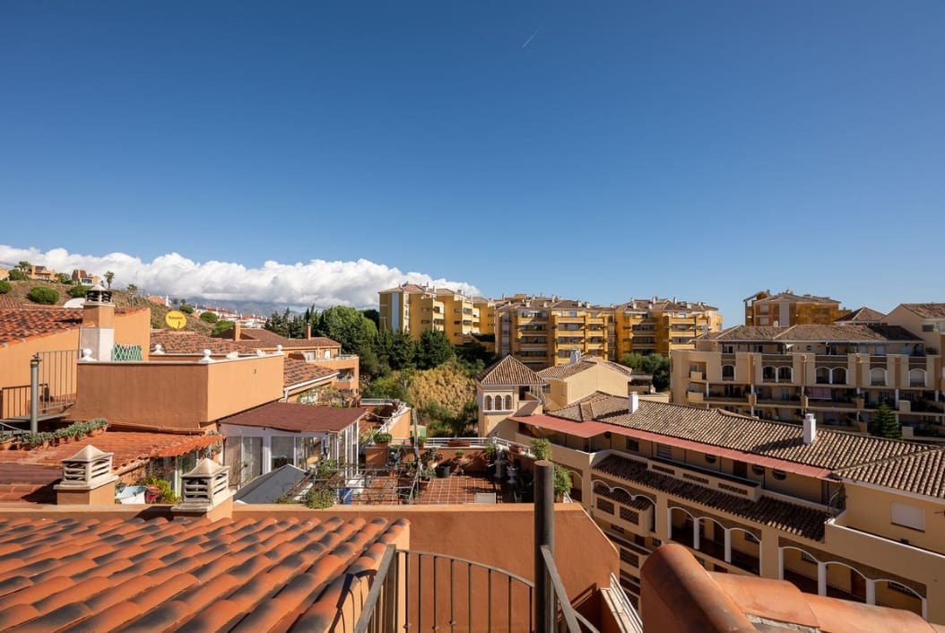 2 soverom Penthouse til salgs i Riviera del Sol - € 375 000 (Ref: 9449260)