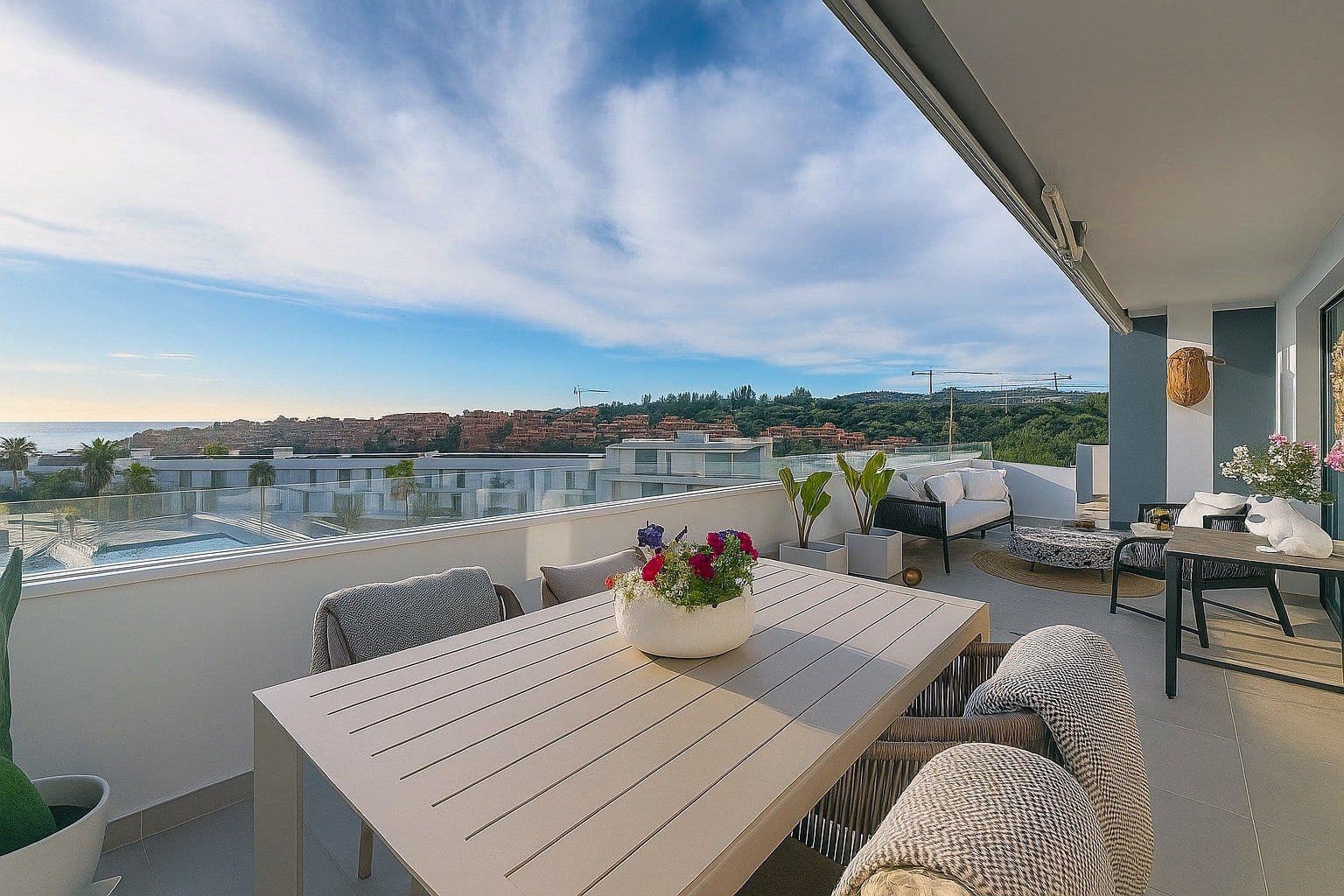 2 soverom Penthouse til salgs i Estepona med svømmebasseng - € 515 000 (Ref: 9449268)