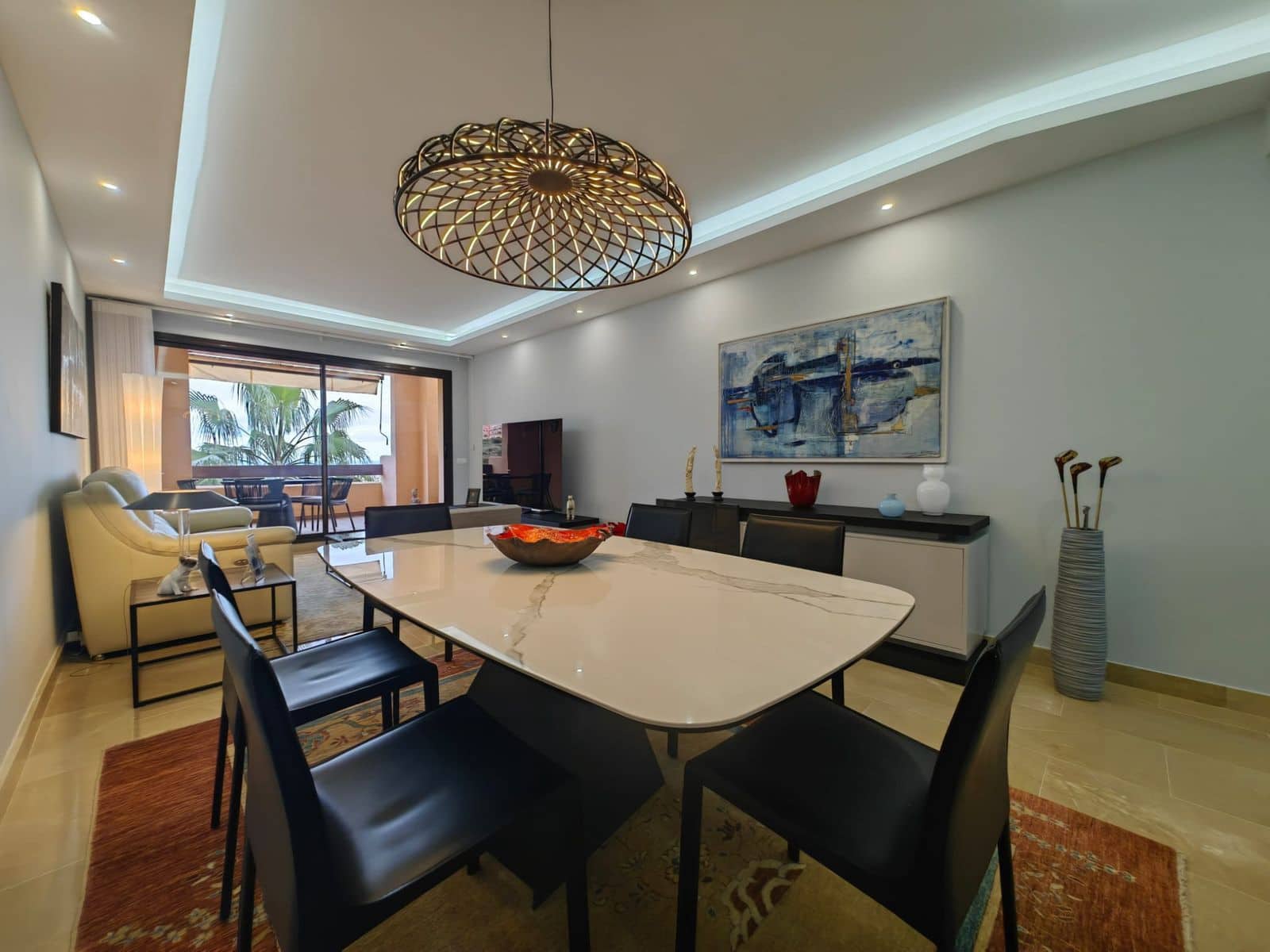 2 sypialnia Apartament na sprzedaż w La Duquesa / Puerto de la Duquesa z basenem garażem - 298 000 € (Ref: 9450549)