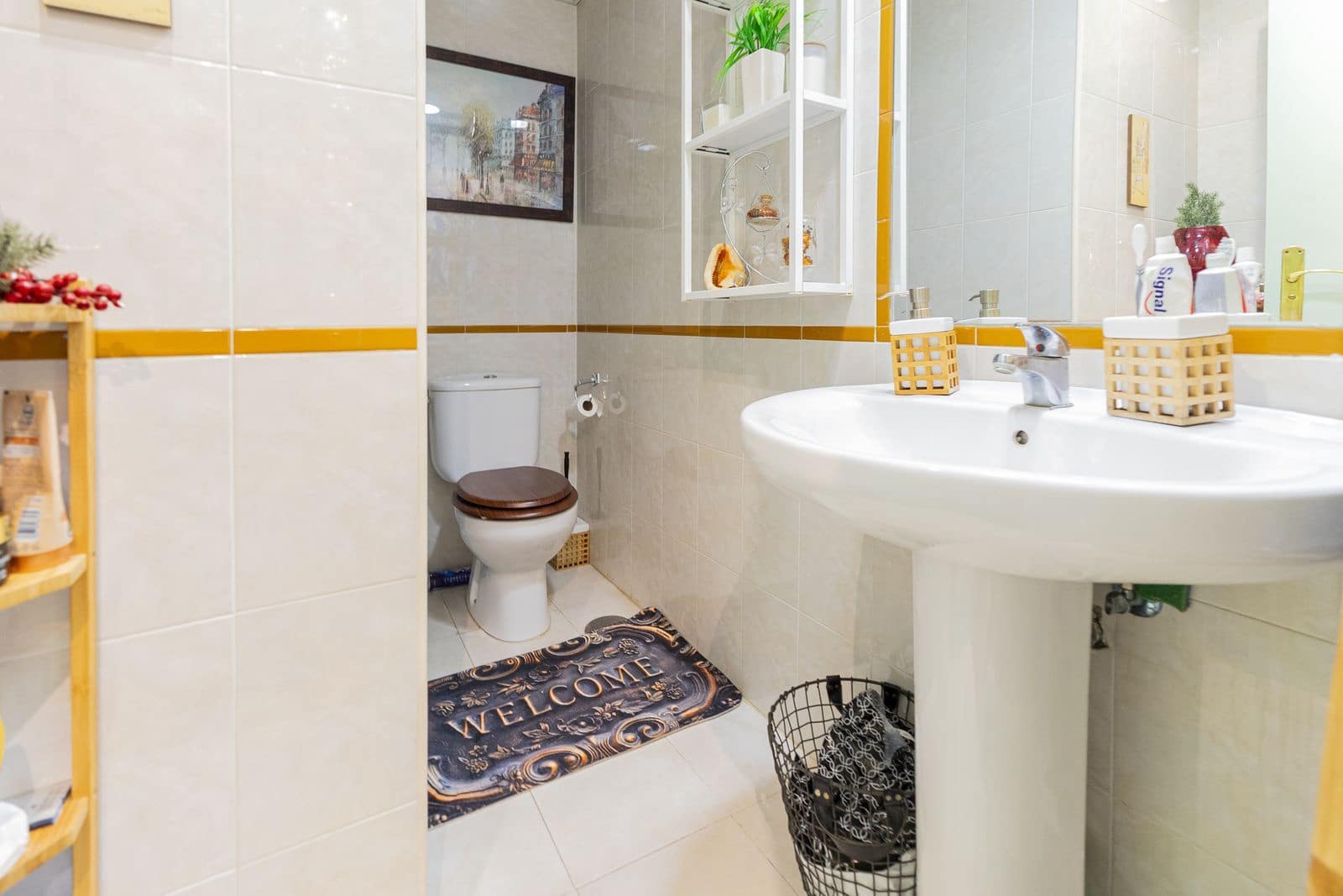 2 bedroom Apartment for sale in Mijas Costa with pool - € 319,000 (Ref: 9450584)