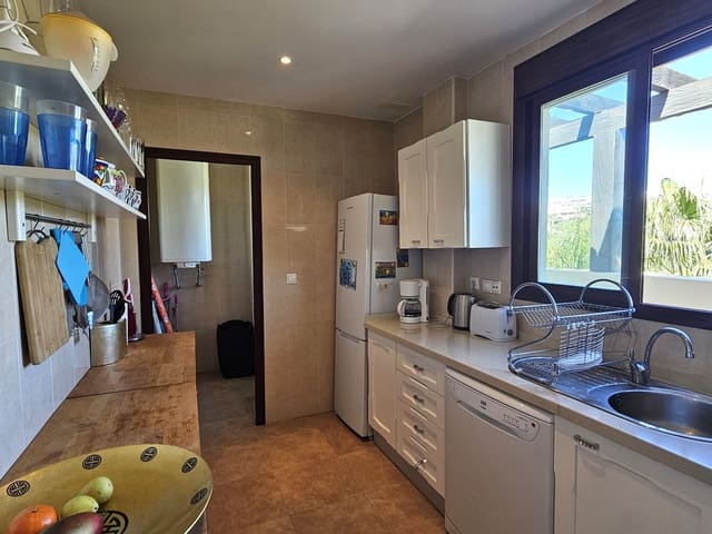 3 sypialnia Penthouse na sprzedaż w Casares z basenem - 435 000 € (Ref: 9450626)