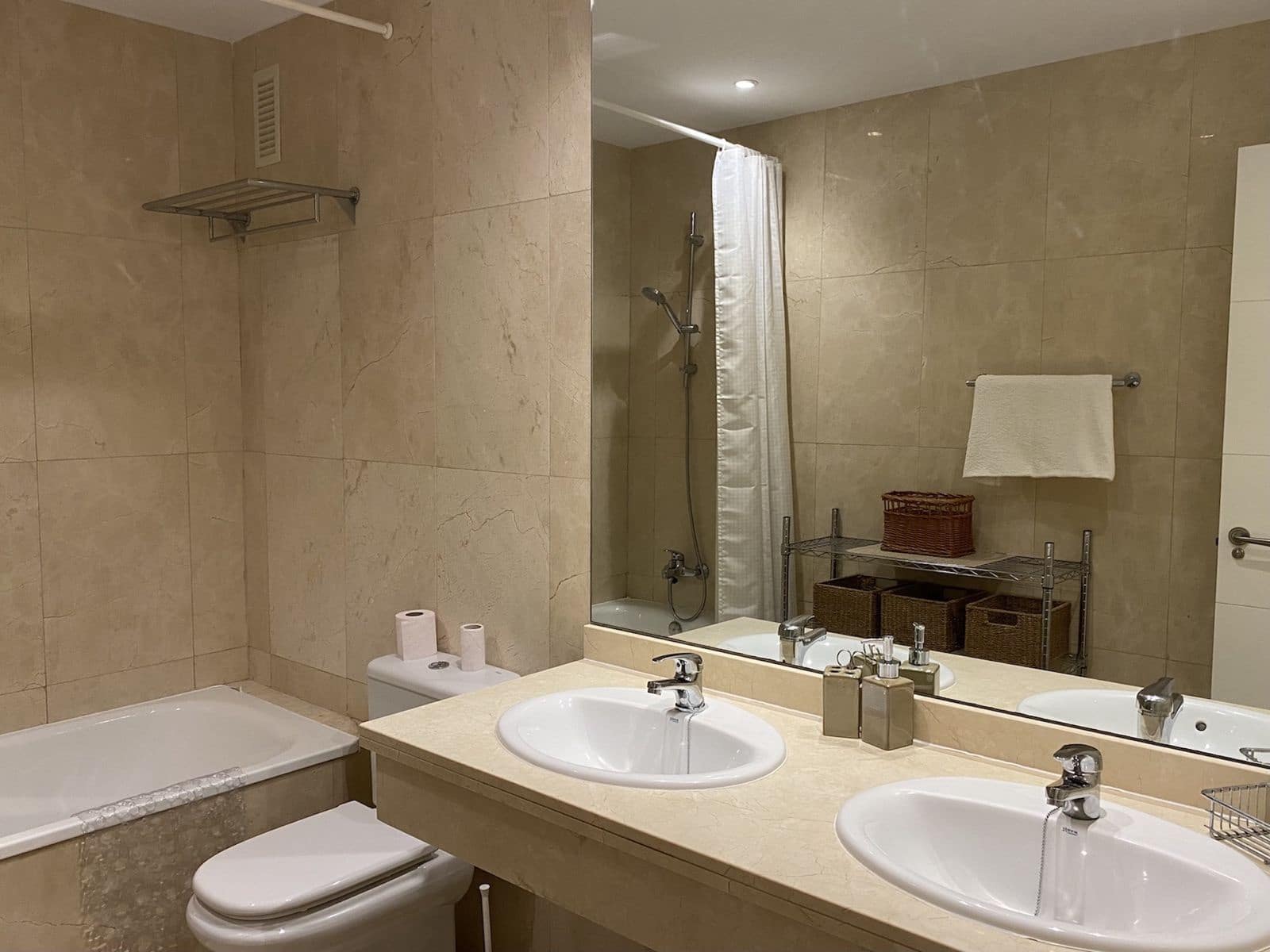 3 bedroom Penthouse for sale in New Golden Mile with pool garage - € 450,000 (Ref: 9452031)