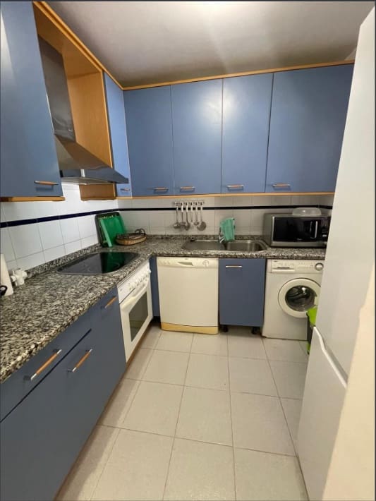 2 bedroom Apartment for sale in San Pedro de Alcantara with pool garage - € 450,000 (Ref: 9452033)