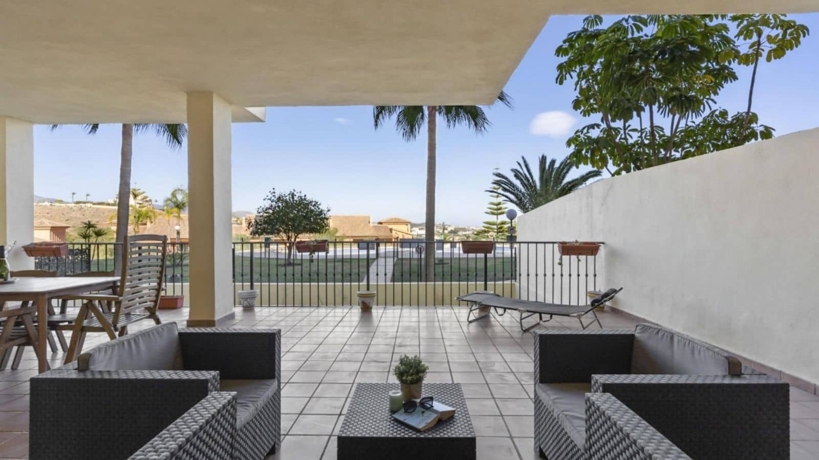 3 soverom Leilighet til salgs i La Cala de Mijas med svømmebasseng garasje - € 475 000 (Ref: 9452354)