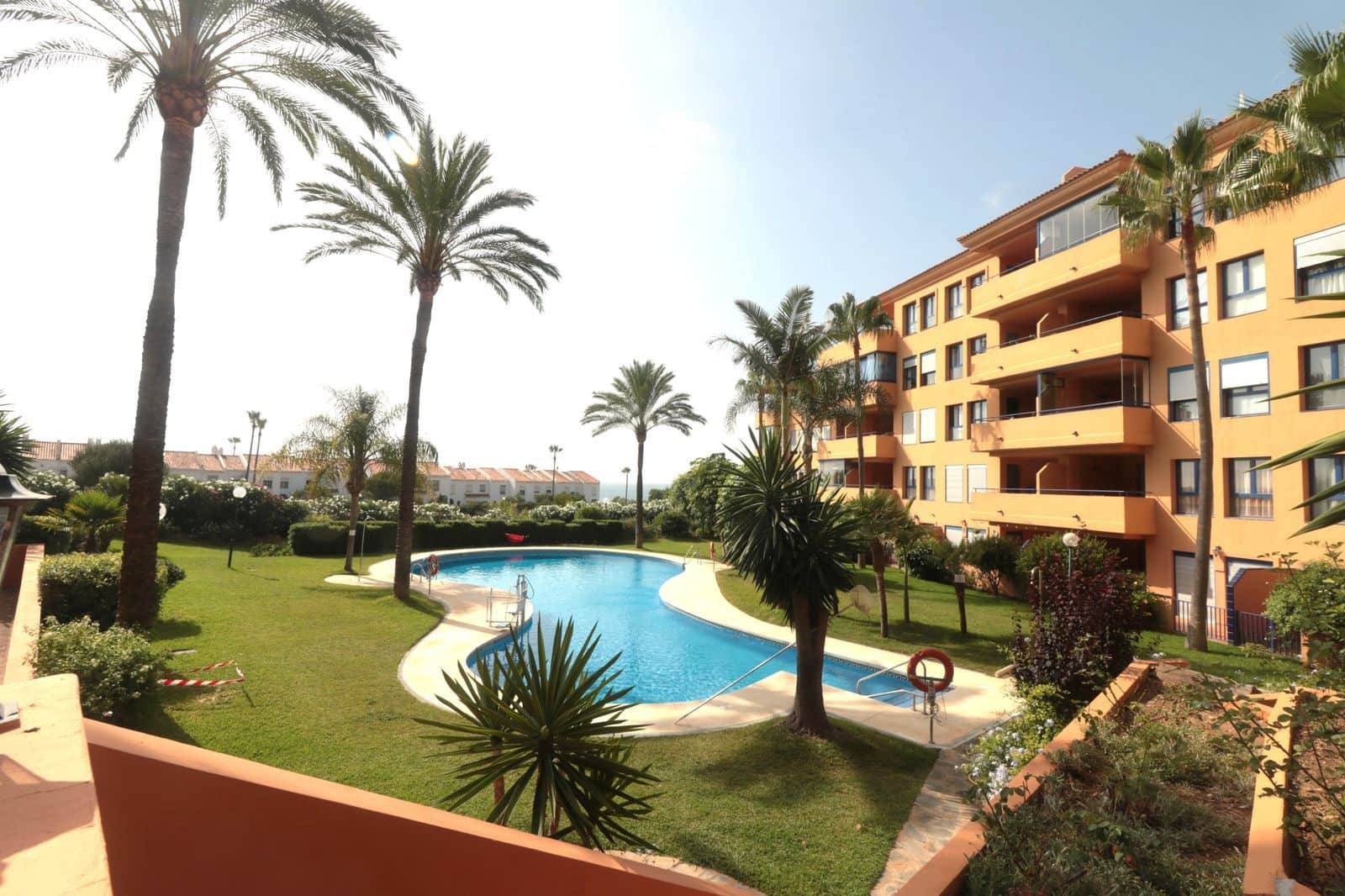 2 quarto Apartamento para venda em Manilva com piscina garagem - 276 000 € (Ref: 9452394)