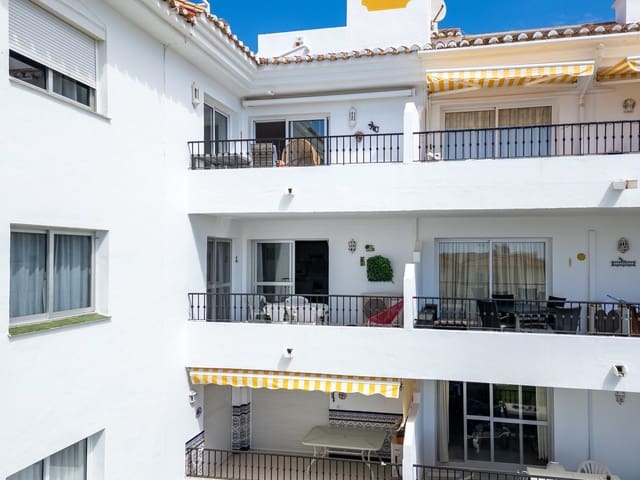 3 bedroom Apartment for sale in Riviera del Sol, Mijas with pool - € 299,950 (Ref: 9452400)
