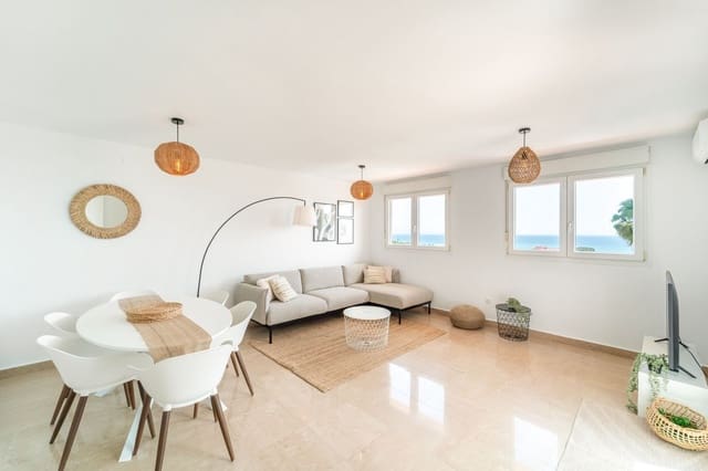 3 sypialnia Penthouse na sprzedaż w Manilva z basenem - 450 000 € (Ref: 9452407)