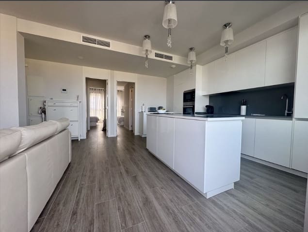 2 quarto Penthouse para venda em Estepona com piscina garagem - 445 000 € (Ref: 9452409)