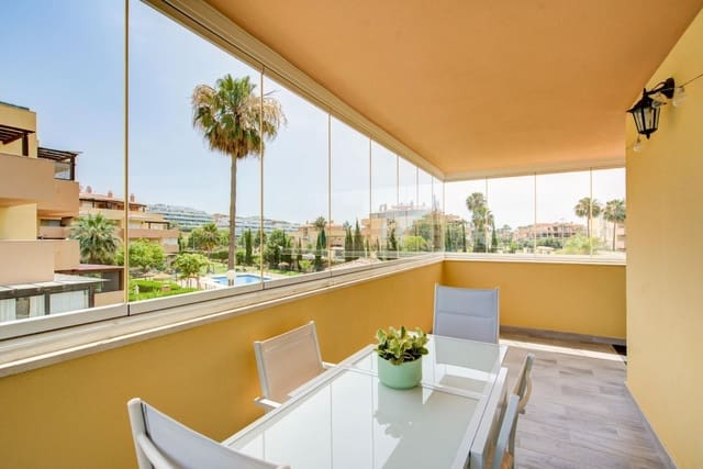 2 bedroom Apartment for sale in La Cala de Mijas, Mijas with pool garage - € 379,900 (Ref: 9452888)