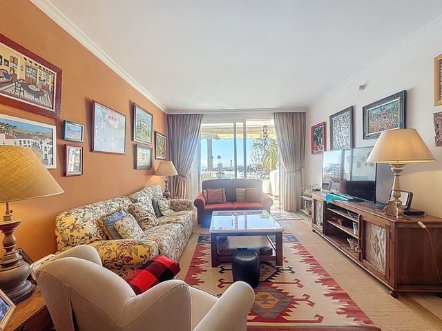 2 soverom Leilighet til salgs i La Duquesa / Puerto de la Duquesa, Manilva med svømmebasseng - € 400 000 (Ref: 9452917)