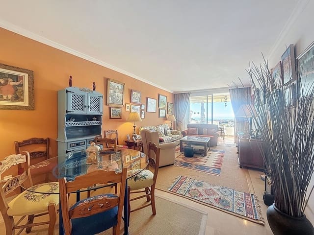 2 soverom Leilighet til salgs i La Duquesa / Puerto de la Duquesa, Manilva med svømmebasseng - € 400 000 (Ref: 9452917)