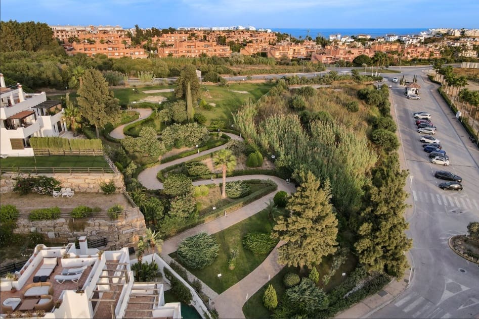 2 quarto Apartamento para venda em Casares com piscina garagem - 365 000 € (Ref: 9468425)