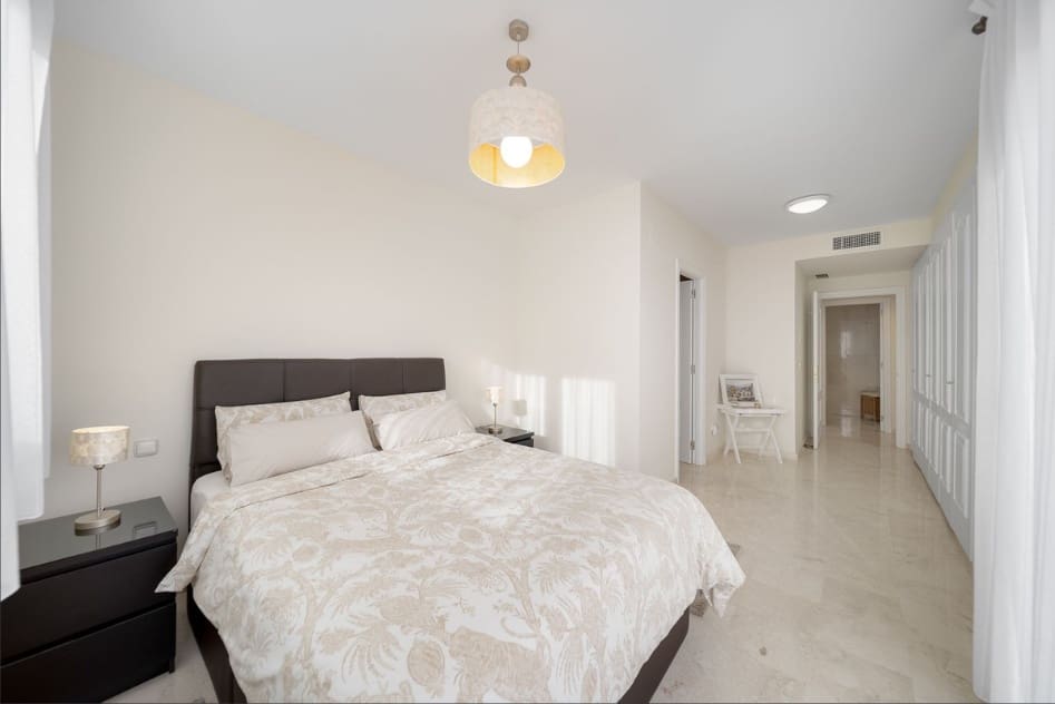 2 quarto Apartamento para venda em Casares com piscina garagem - 365 000 € (Ref: 9473382)