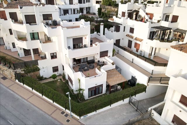 2 soverom Leilighet til salgs i Casares med svømmebasseng garasje - € 365 000 (Ref: 9473382)