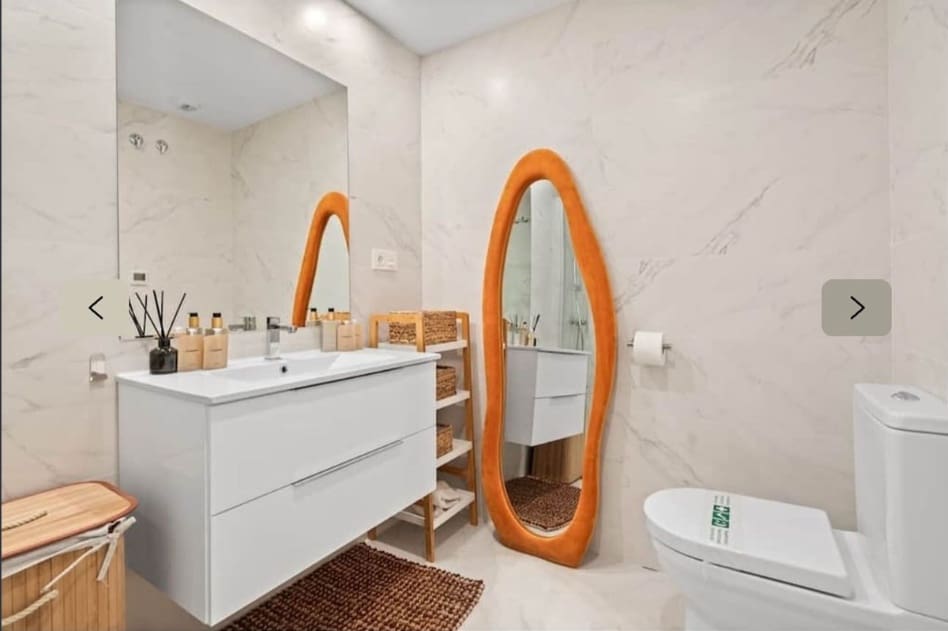 2 soveværelse Lejlighed til salg i Mijas Costa med swimmingpool - € 425.000 (Ref: 9473384)