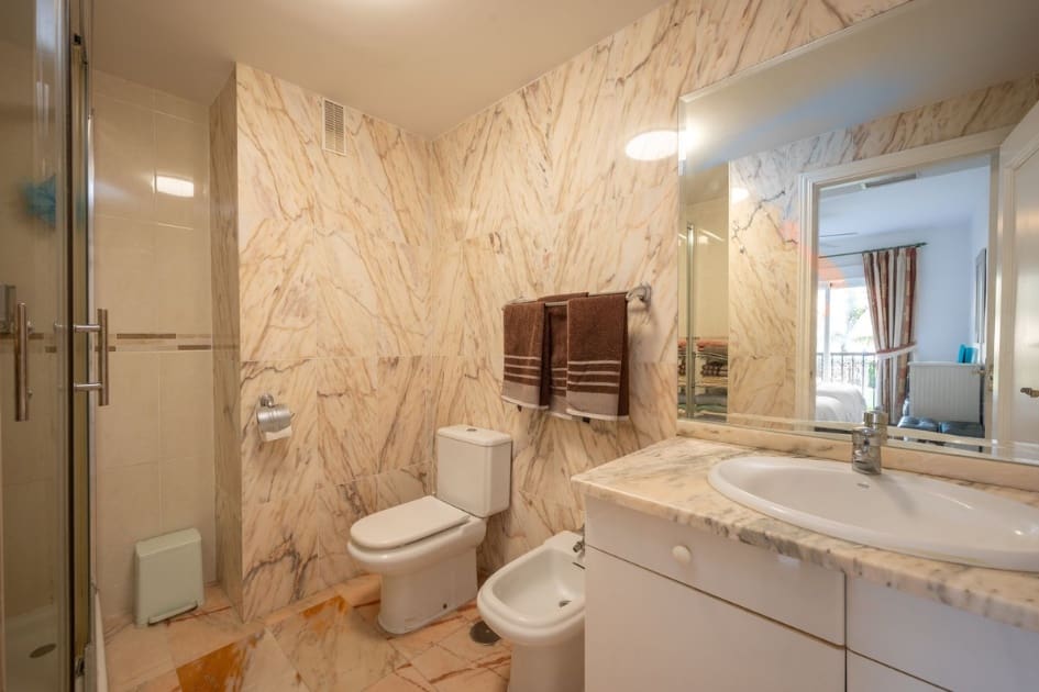 2 soverom Leilighet til salgs i La Cala de Mijas med svømmebasseng - € 375 000 (Ref: 9473385)