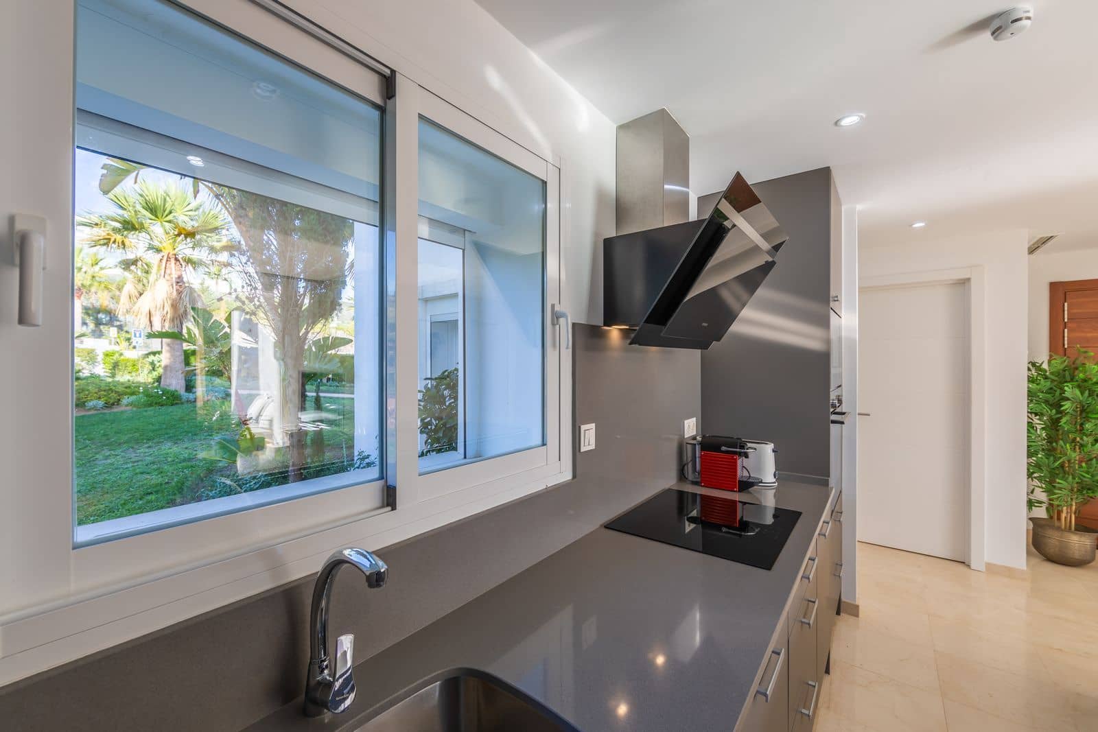 2 sypialnia Apartament na sprzedaż w Casares z basenem garażem - 370 000 € (Ref: 9474135)