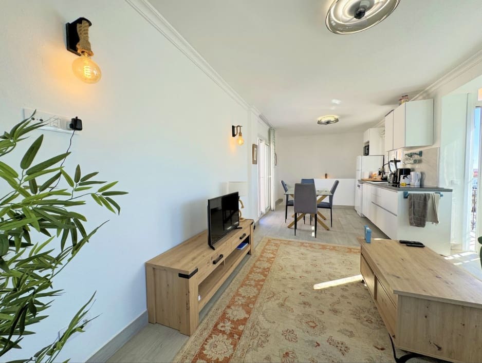 3 sypialnia Dom na sprzedaż w La Duquesa / Puerto de la Duquesa z garażem - 425 000 € (Ref: 9474445)