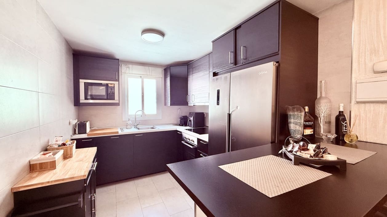 3 soveværelse Lejlighed til salg i La Cala de Mijas - € 455.000 (Ref: 9474447)