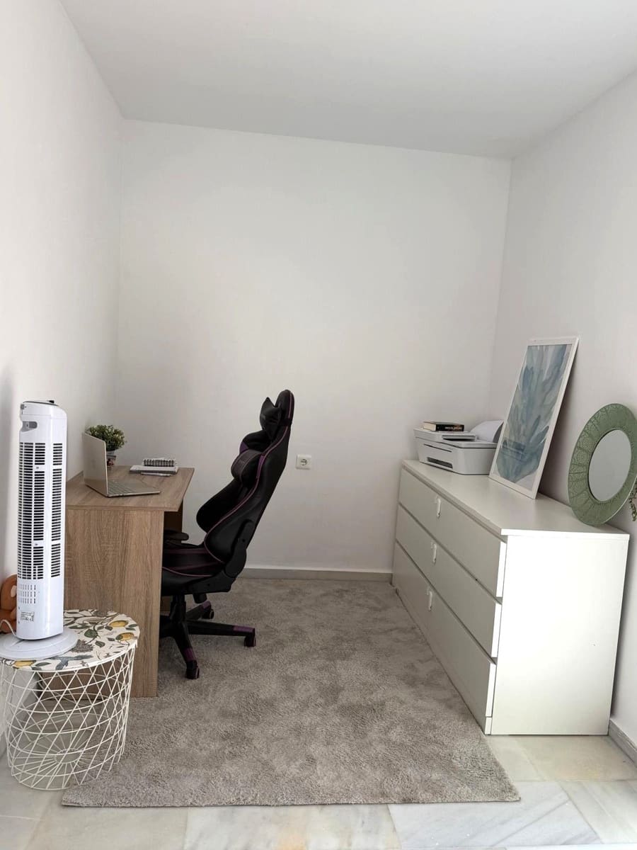 3 sypialnia Apartament na sprzedaż w Casares z basenem garażem - 306 500 € (Ref: 9474450)