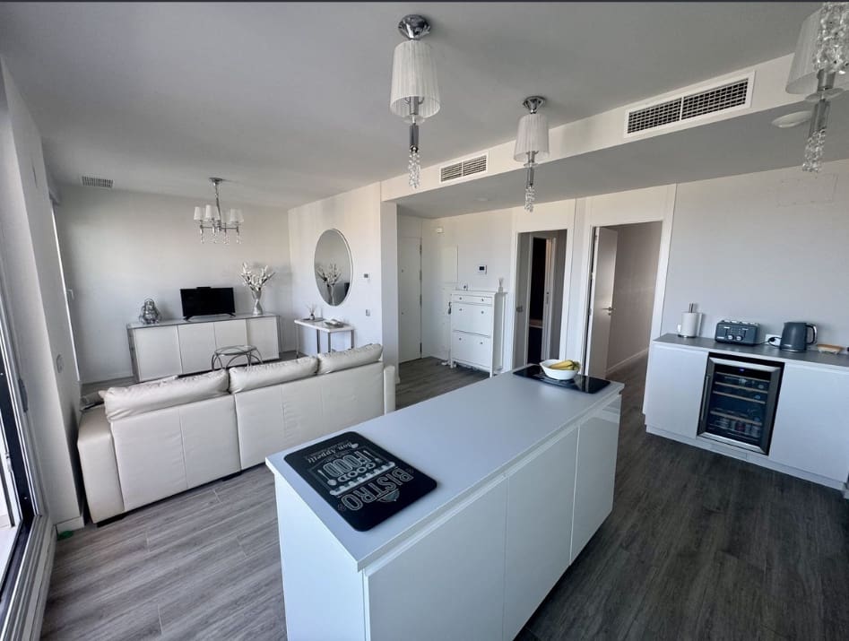 2 chambre Penthouse à vendre à Estepona avec piscine garage - 445 000 € (Ref: 9474791)