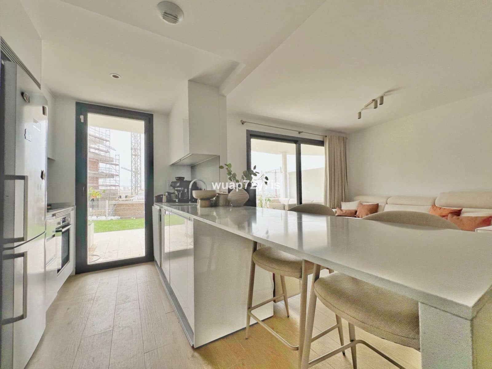 2 quarto Apartamento para venda em Estepona com piscina - 475 000 € (Ref: 9474848)