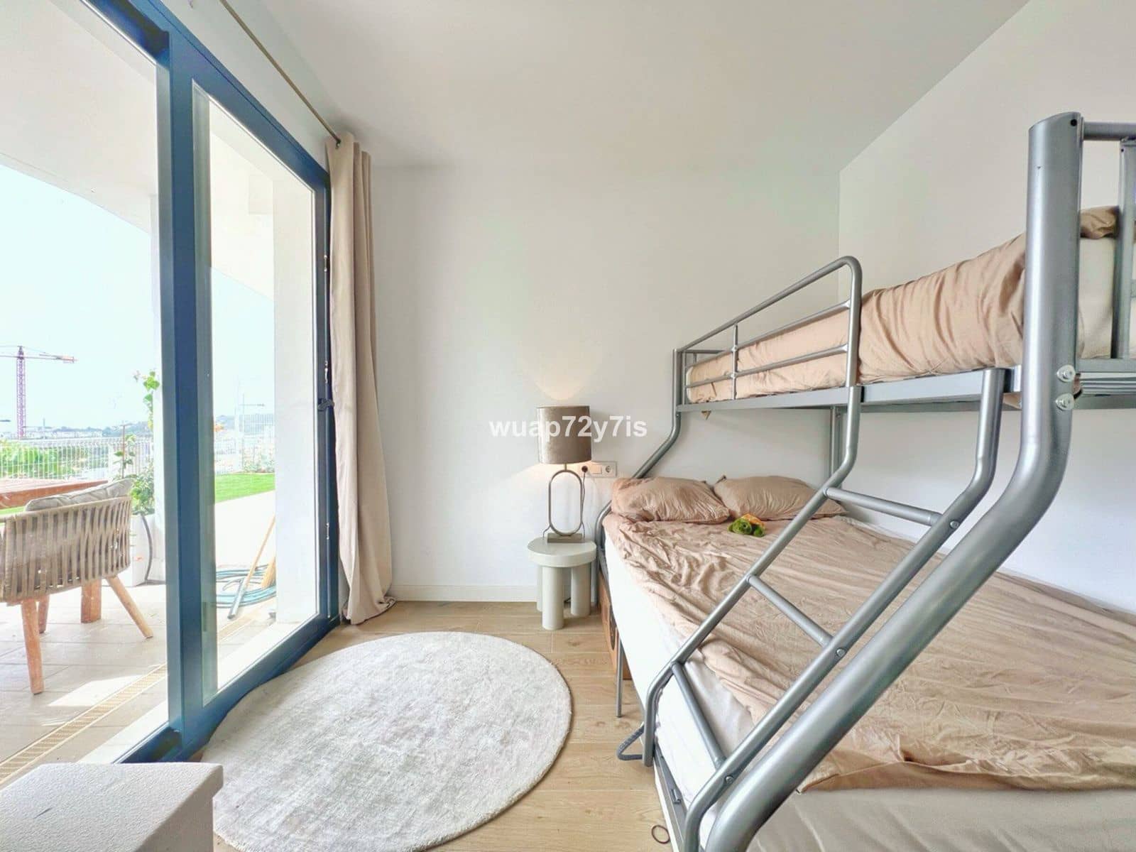 2 quarto Apartamento para venda em Estepona com piscina - 475 000 € (Ref: 9474848)