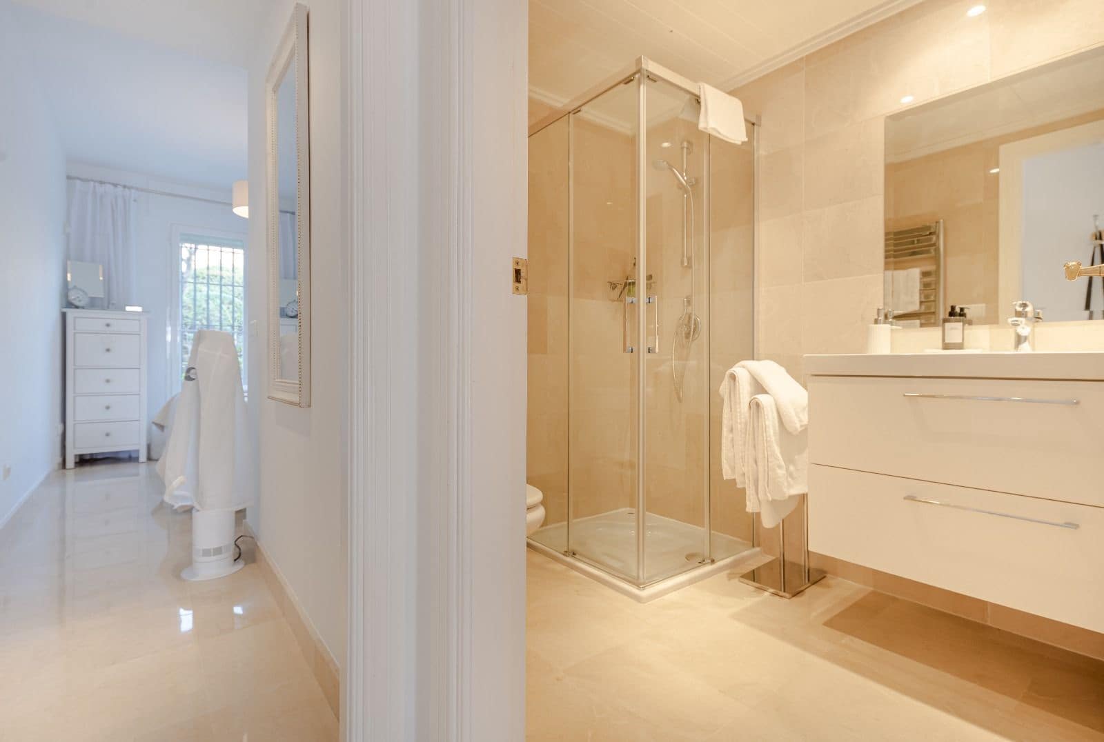 2 sovrum Lägenhet till salu i Los Arqueros med pool garage - 430 000 € (Ref: 9474868)