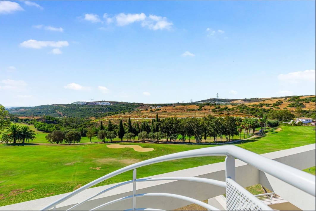 2 Zimmer Penthouse zu verkaufen in Estepona mit Pool - 450.000 € (Ref: 9474882)