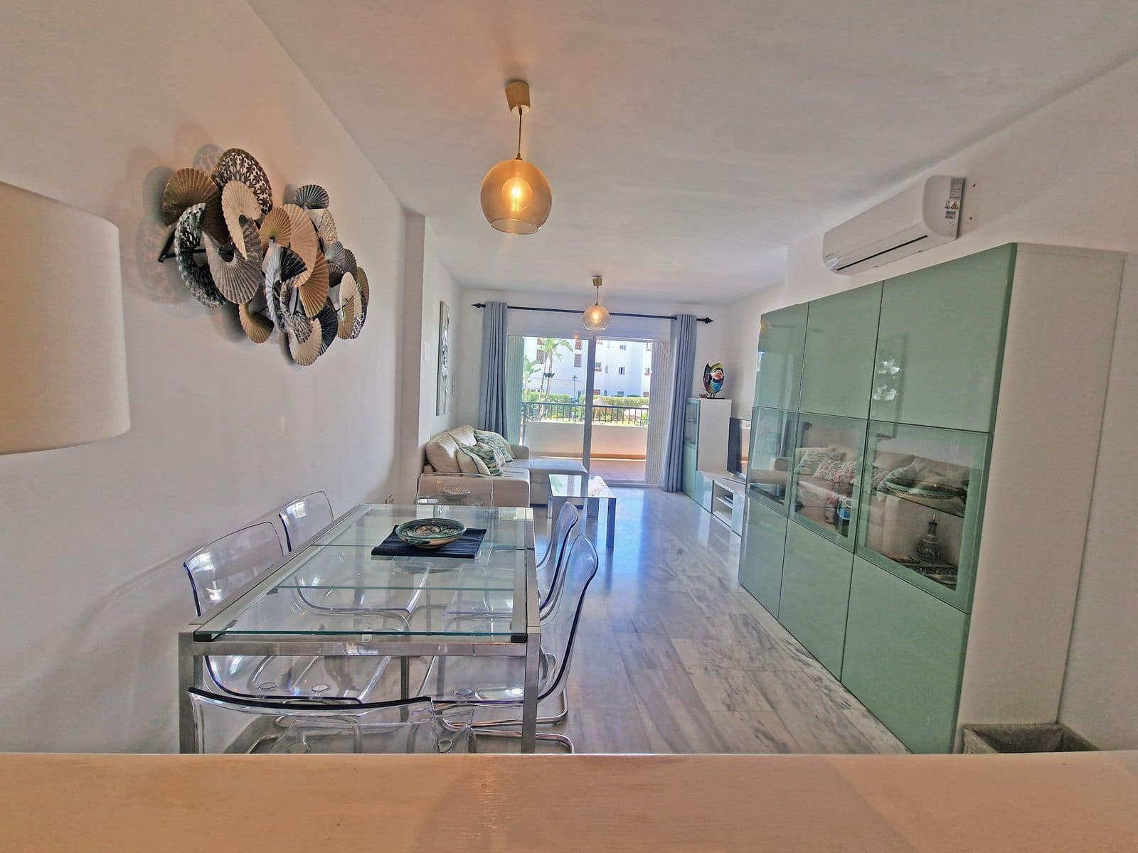 2 Zimmer Apartment zu verkaufen in Calahonda mit Pool Garage - 335.000 € (Ref: 9475468)