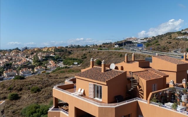 2 quarto Penthouse para venda em Riviera del Sol, Mijas - 375 000 € (Ref: 9475475)
