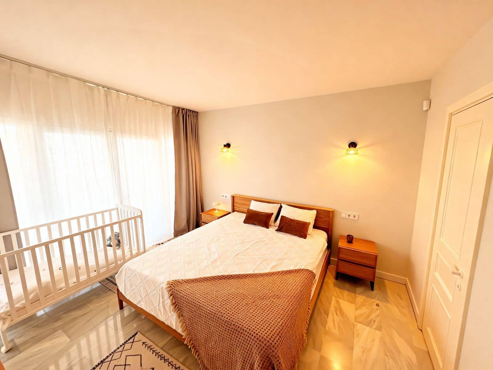 2 slaapkamer Appartement te koop in Calahonda met zwembad garage - € 468.000 (Ref: 9475494)