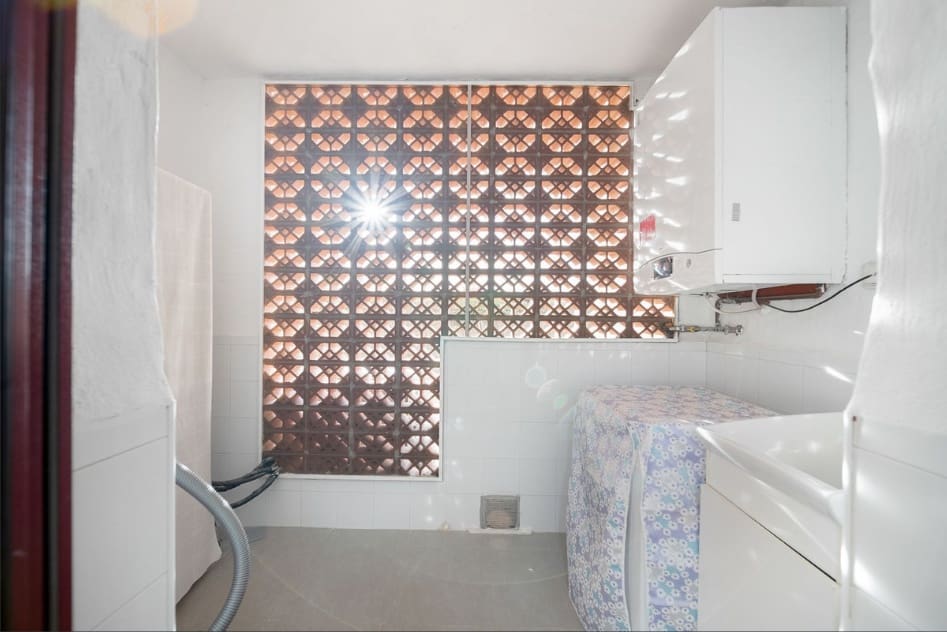 2 Zimmer Apartment zu verkaufen in Casares mit Pool Garage - 365.000 € (Ref: 9475500)