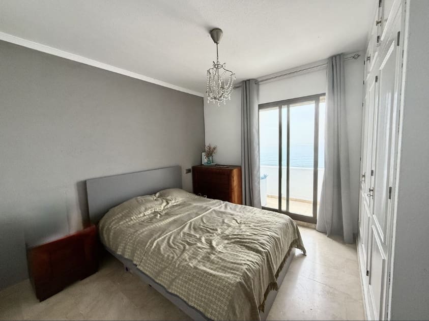 2 soverom Penthouse til salgs i Mijas Costa med svømmebasseng - € 445 000 (Ref: 9475504)
